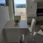 Lucija Frühstückspension 3*