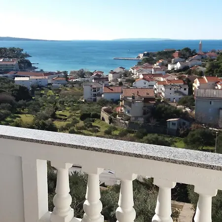 Lucija Bed & Breakfast Banjol